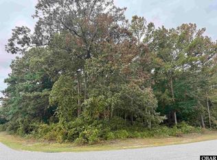 201 Sunnyside Dr, Manteo, NC 27954