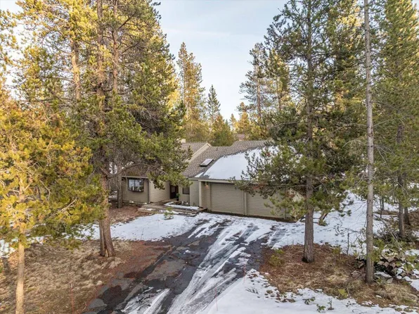 17621 Goldfinch Ln #16, Bend, OR 97707