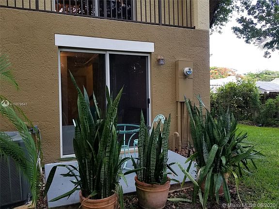 4th image of 8920 NE 8th Ave Unit 1005