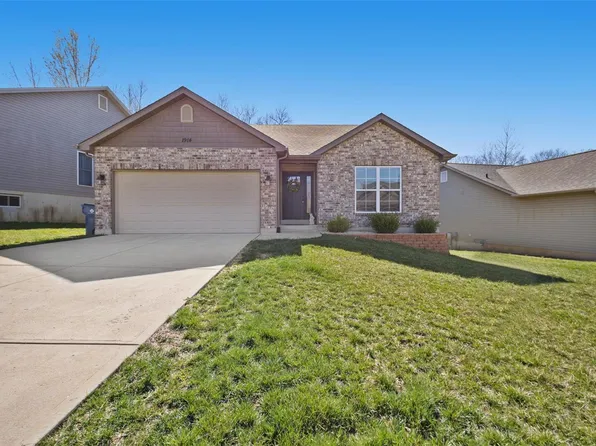 1914 Masters Dr, Festus, MO 63028