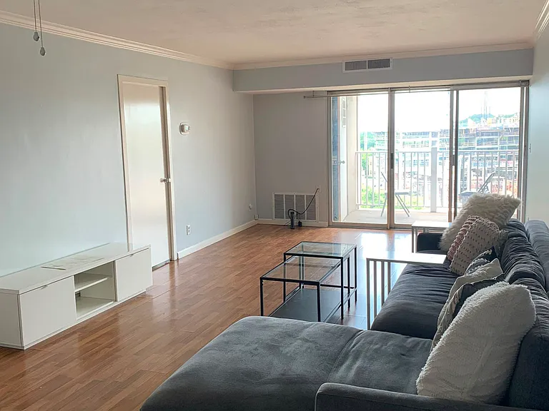 3415 W End Ave #602D — Photo 2