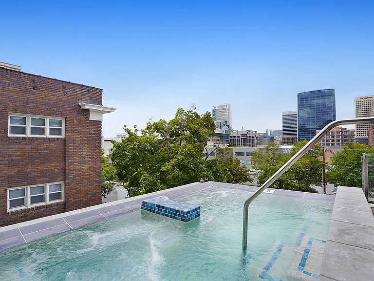 Lotus Republic Apartments — Photo 34