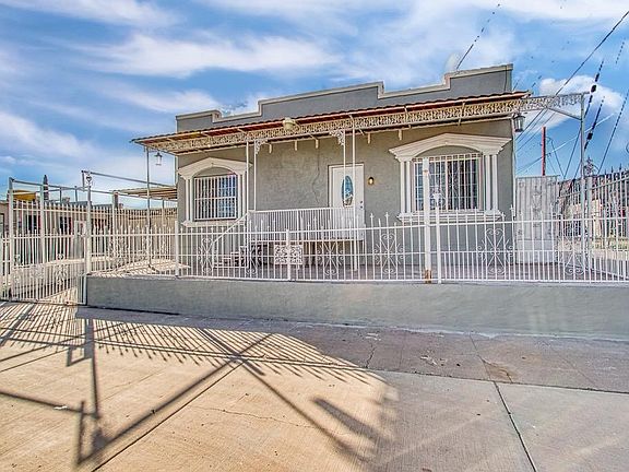3rd image of 907 N Luna St