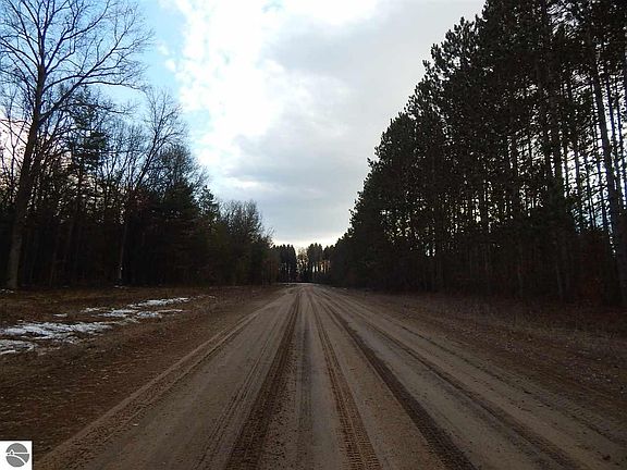 2nd image of 0 10th Ave