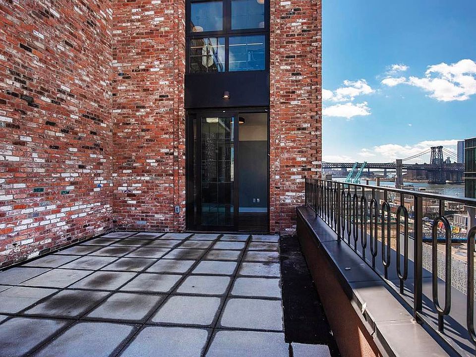 1st image of 187 Kent Ave #906