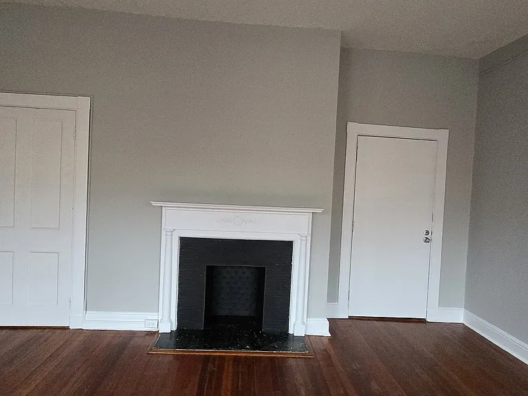 15 W Madison St #3M — Photo 9