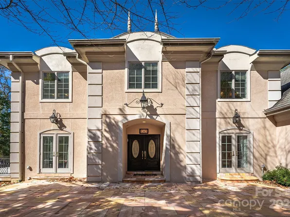 345 Hawks Nest Trl, Lake Lure, NC 28746