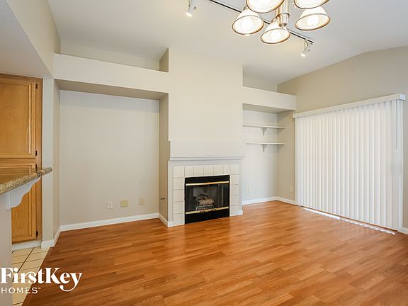 5th image of 4421 Charneta Ct