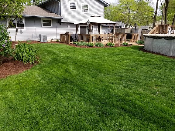 3rd image of 701 Dorchester Dr
