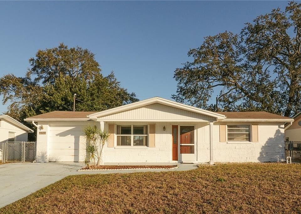1st image of 4829 Longwood Ave