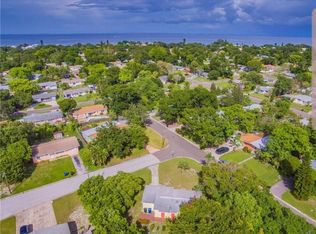 3937 Marlin Dr SE, Saint Petersburg, FL 33705
