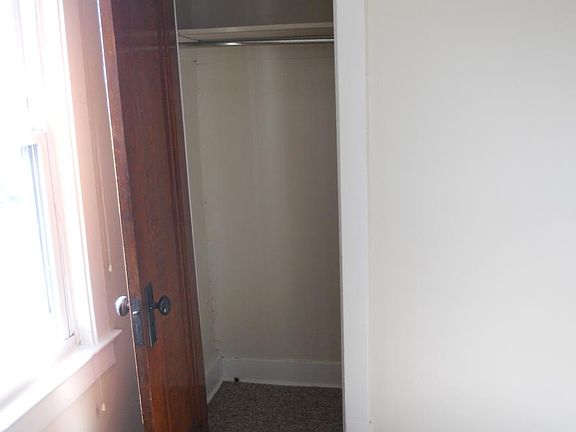 4th image of 2271 Elmwood Ave APT 1