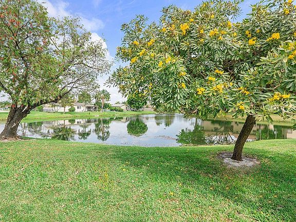 2nd image of 3505 Cocoplum Circle #3453