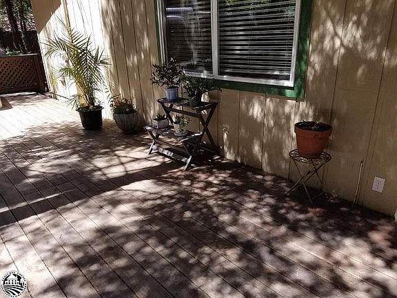 5th image of 22696 Spruce Dr