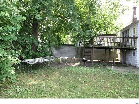 4th image of 522 Saint Lawrence Ave