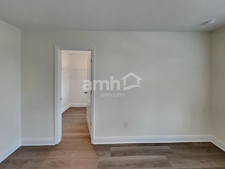 5968 Pinewood Estates Dr — Photo 15