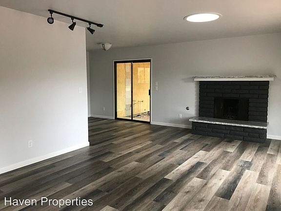 4th image of 234 Cerro Romauldo Ave