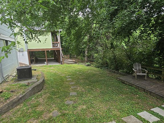 4th image of 1722 Ordway Pl