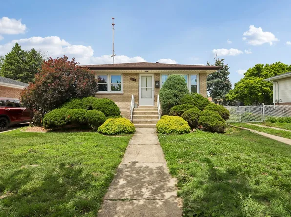 6512 102nd Pl, Chicago Ridge, IL 60415