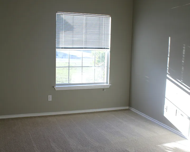 208 Firwood N — Photo 20