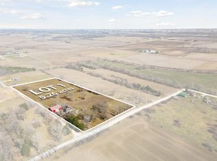 1 Harbor Ridge Rd #3, Nashua, IA 50658