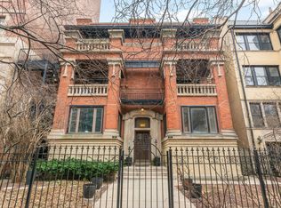 629 W Sheridan Rd #1D, Chicago, IL 60613