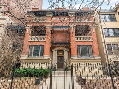 629 W Sheridan Rd #1D, Chicago, IL, 60613