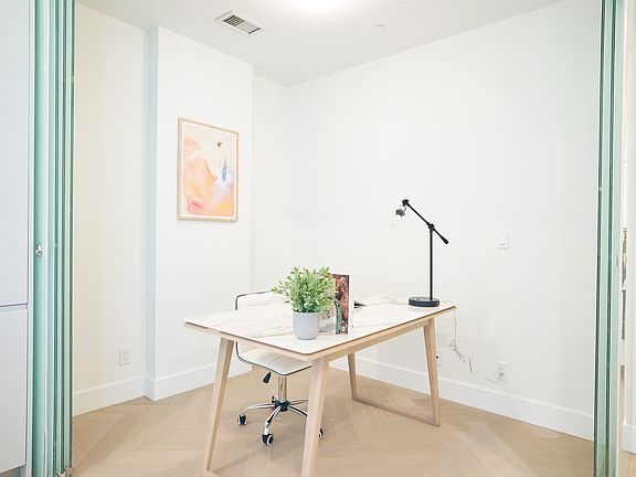 4th image of 1342 Johnston Rd #208