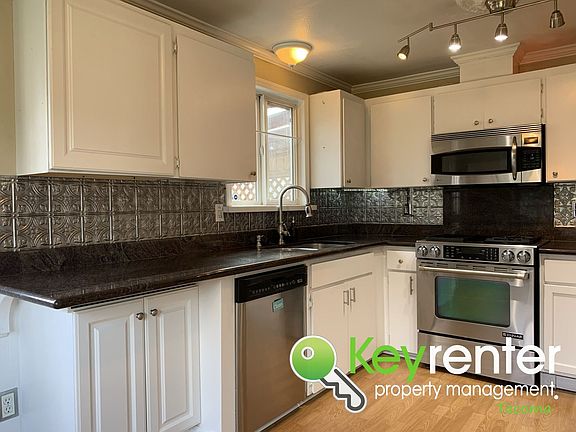 5th image of 15509 121st Avenue Ct E