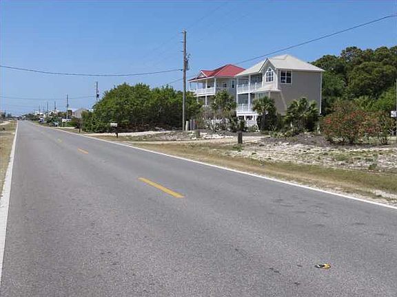 5th image of 972 E Gulf Beach Dr
