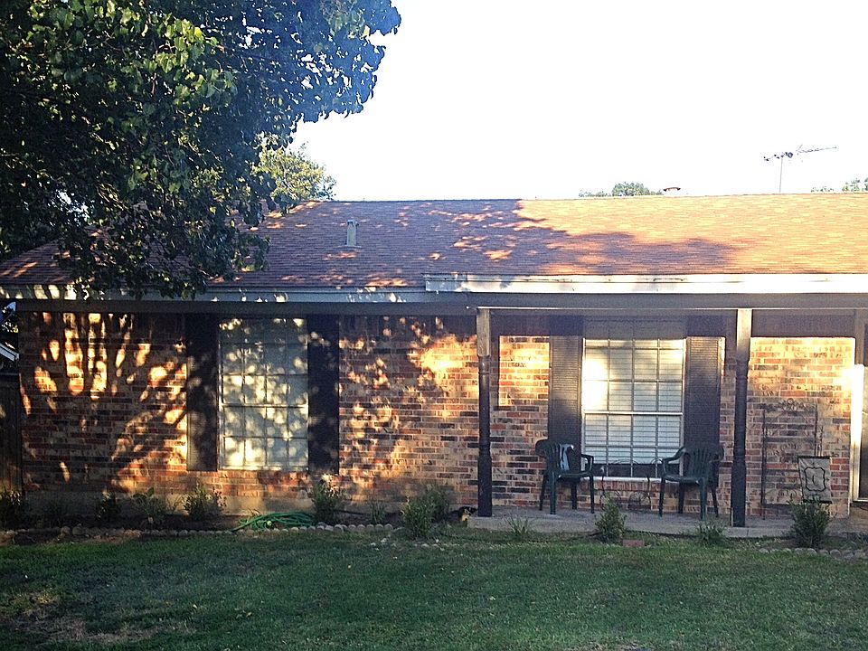 Front of house - view 1