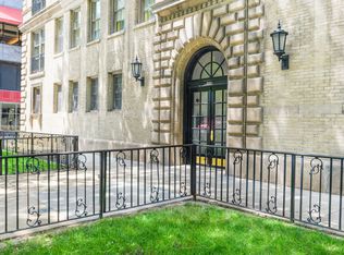 200 E Pearson St APT 4E, Chicago, IL 60611