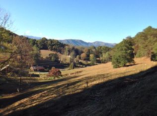 185 Eagles Wings Pl, Whittier, NC 28789