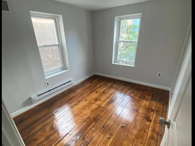 1212 N Howard St — Photo 4