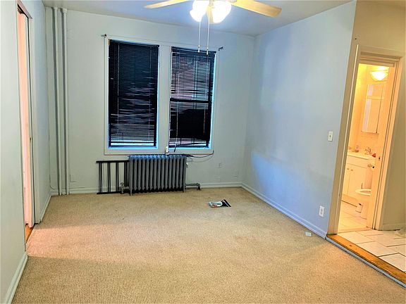 2nd image of 1610 Taylor Ave APT 1R