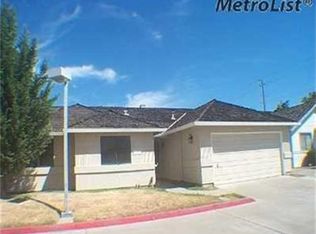 723 E Century Pl, Lodi, CA 95240