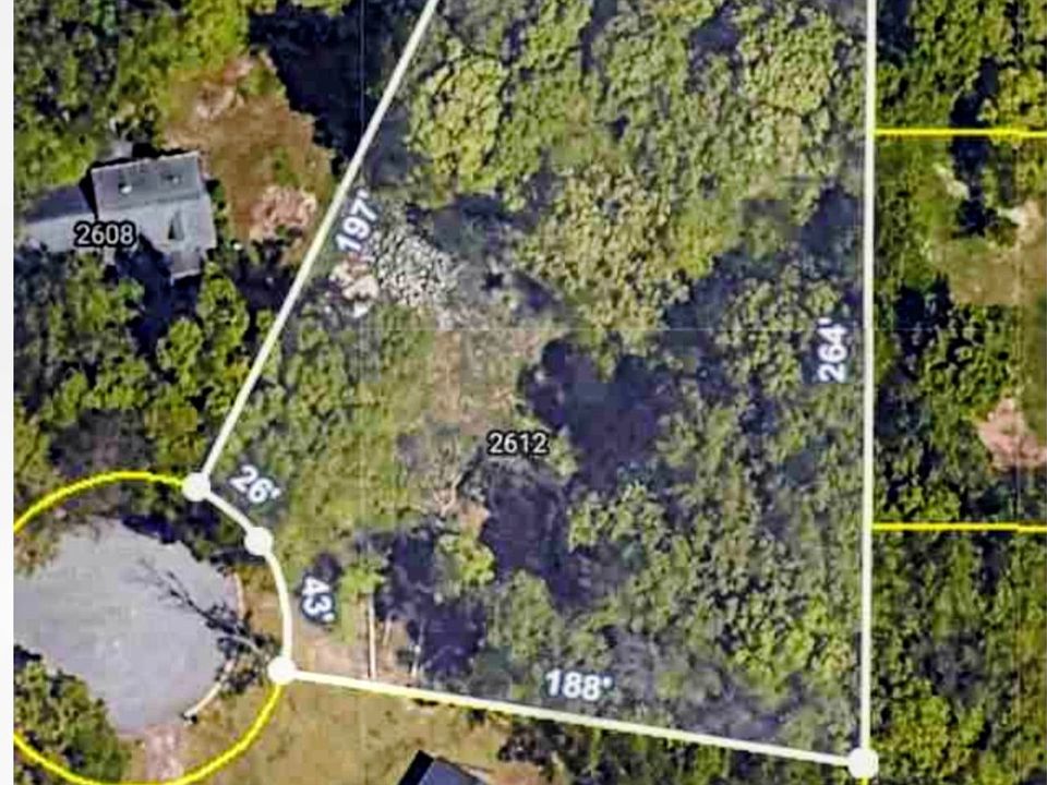 1st image of 2612 Clay Ct
