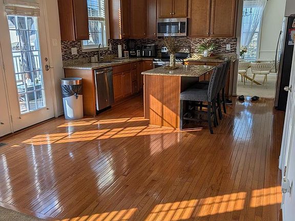 2nd image of 13944 Seneca Ridge Dr