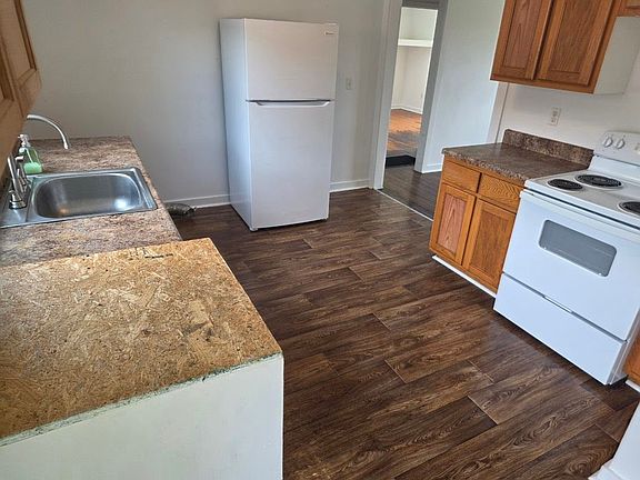 4th image of 725 Chilhowee St #2