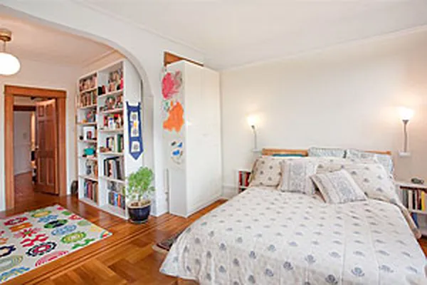 Sold by Warren Lewis Realty | media 19