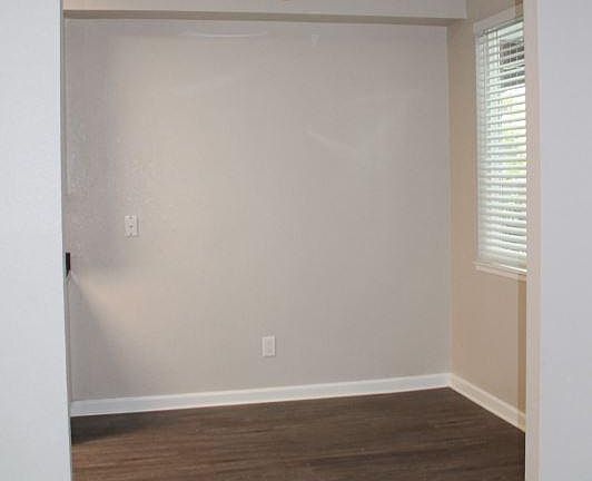 3rd image of 6500 Cottonwood Cir #6502H