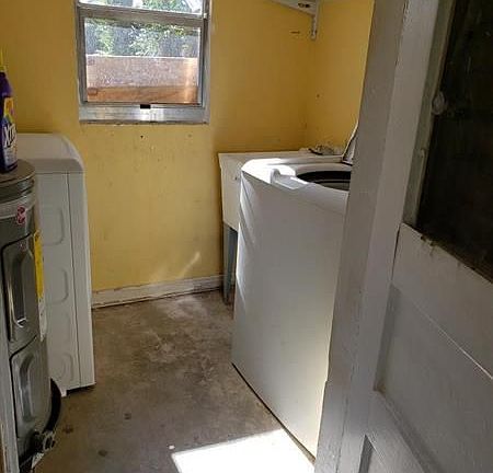 5th image of 810 36th St