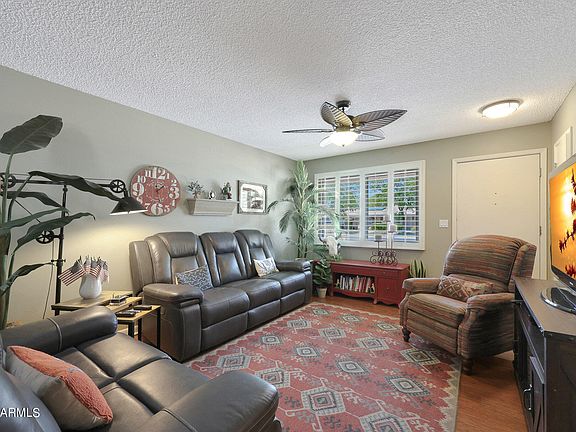 2nd image of 11125 W DESERT BUTTE Drive