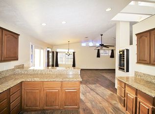 27945 Azurite Rd, Barstow, CA 92311