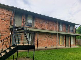 521 Hopkins St, Garland, TX 75040