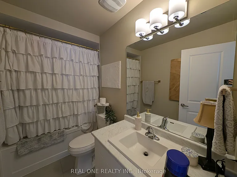 109 Sagewood Ave N — Photo 16