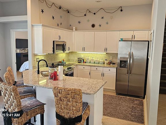 5th image of 175 Coquina Key Dr