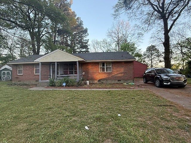 1st image of 1521 Lookout Dr