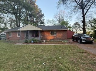 1521 Lookout Dr, Memphis, TN 38127