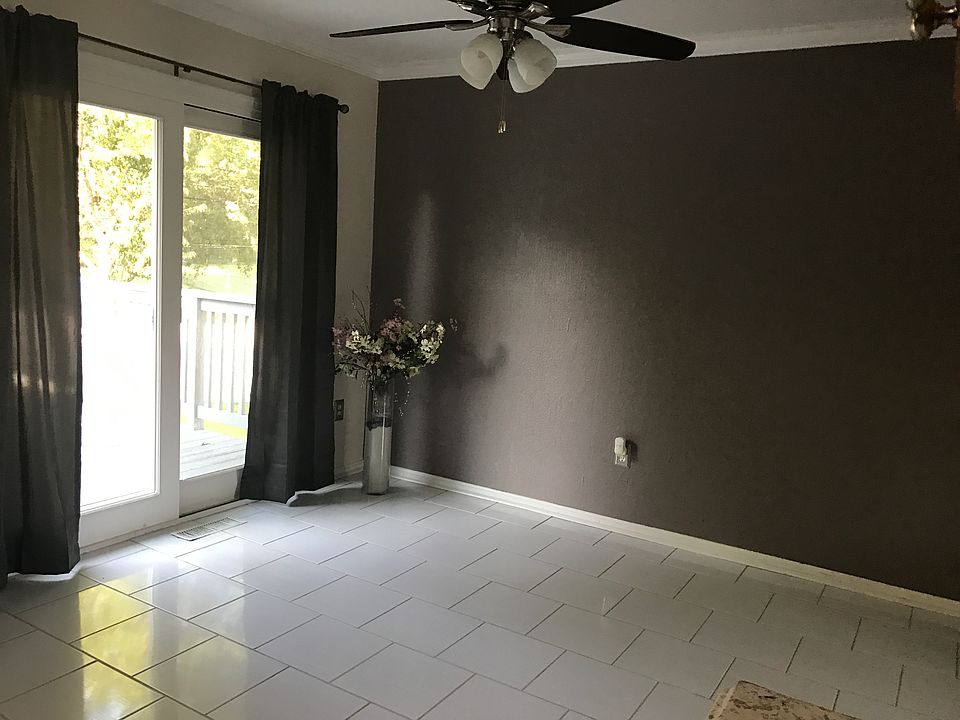2nd image of 1246 Aster Dr